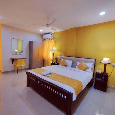 Hotel Prime Classic Shamshabad Exterior photo