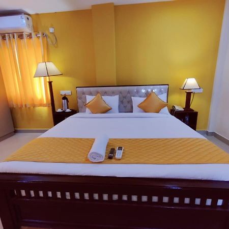 Hotel Prime Classic Shamshabad Exterior photo