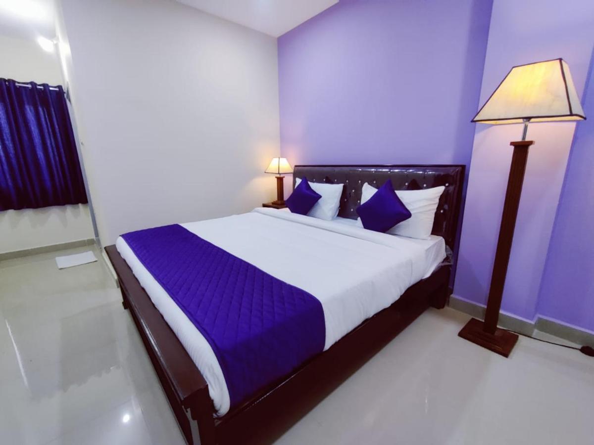 Hotel Prime Classic Shamshabad Exterior photo