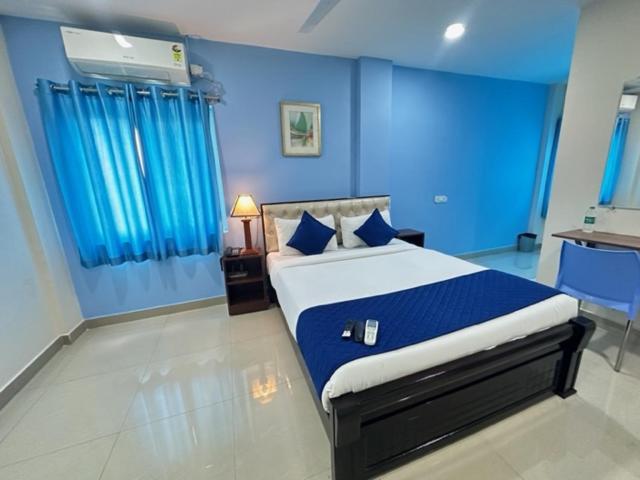 Hotel Prime Classic Shamshabad Exterior photo